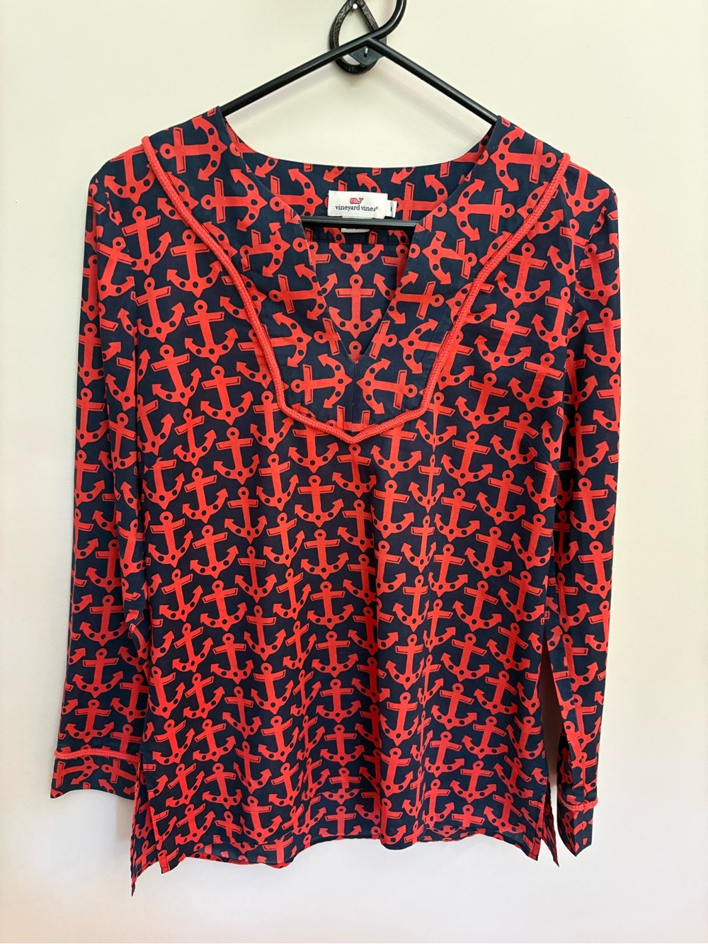 Vineyard Vines Anchor Print Tunic Top Navy Red Long Sleeve V-Neck Size M EUC - Picture 2 of 7